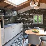 Metato Con Piscina E Giardino Casabasciana