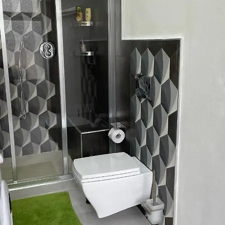 Metato Con Piscina E Giardino Casabasciana