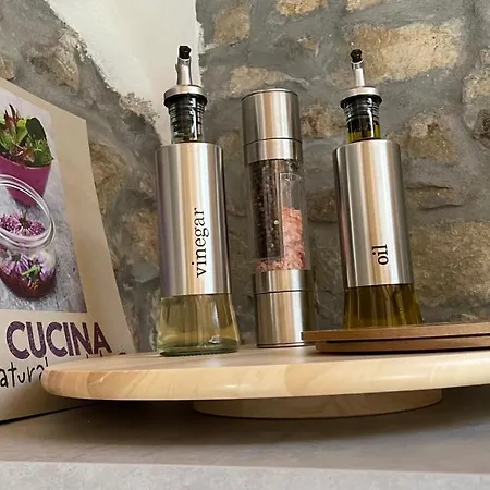 Metato Con Piscina E Giardino Casabasciana